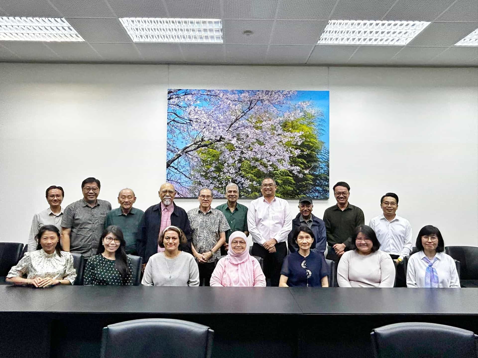 Image from: Prof Naqi Azam emphasized on "Shifting Dynamics in a Contemporary World for creating Peace" @ SGM Roundtable