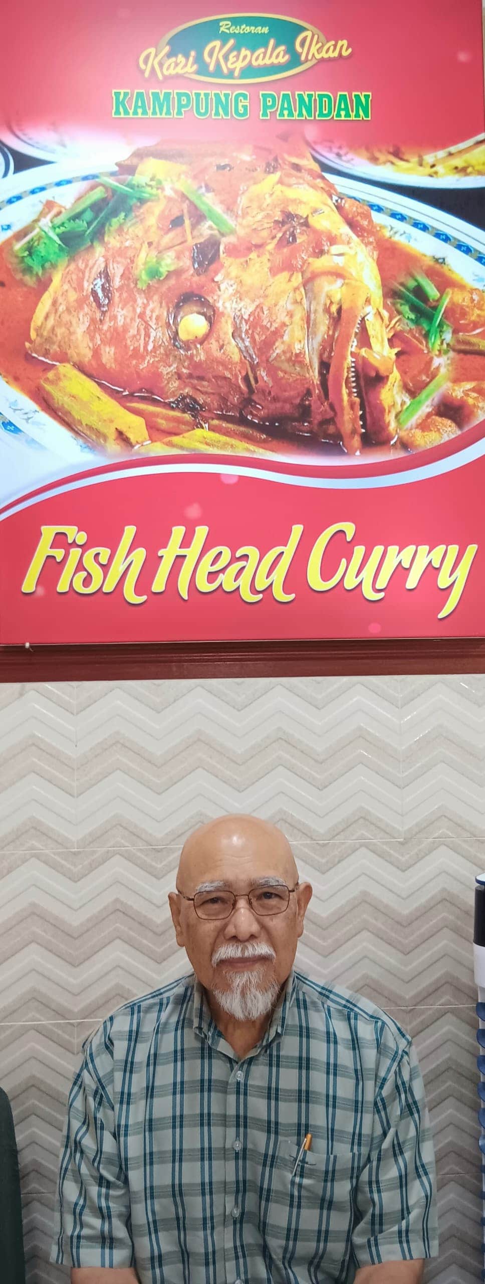 Image from: Restoran Kari Kepala Ikan Kampung Pandan, a long standing KL culinary institution has an outlet in Putrajaya