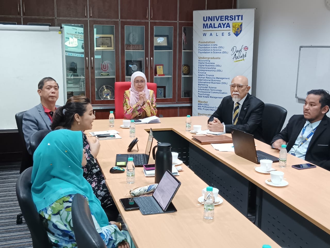 Image from: Universiti Malaya-Wales shares fundamental skills on Psychological First Aid with City Government of Isabela de Basilan 