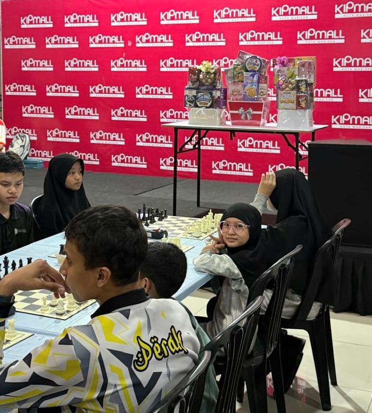 Language And Cognition Development Chess competitions offer schoolchildren significant cognitive ...