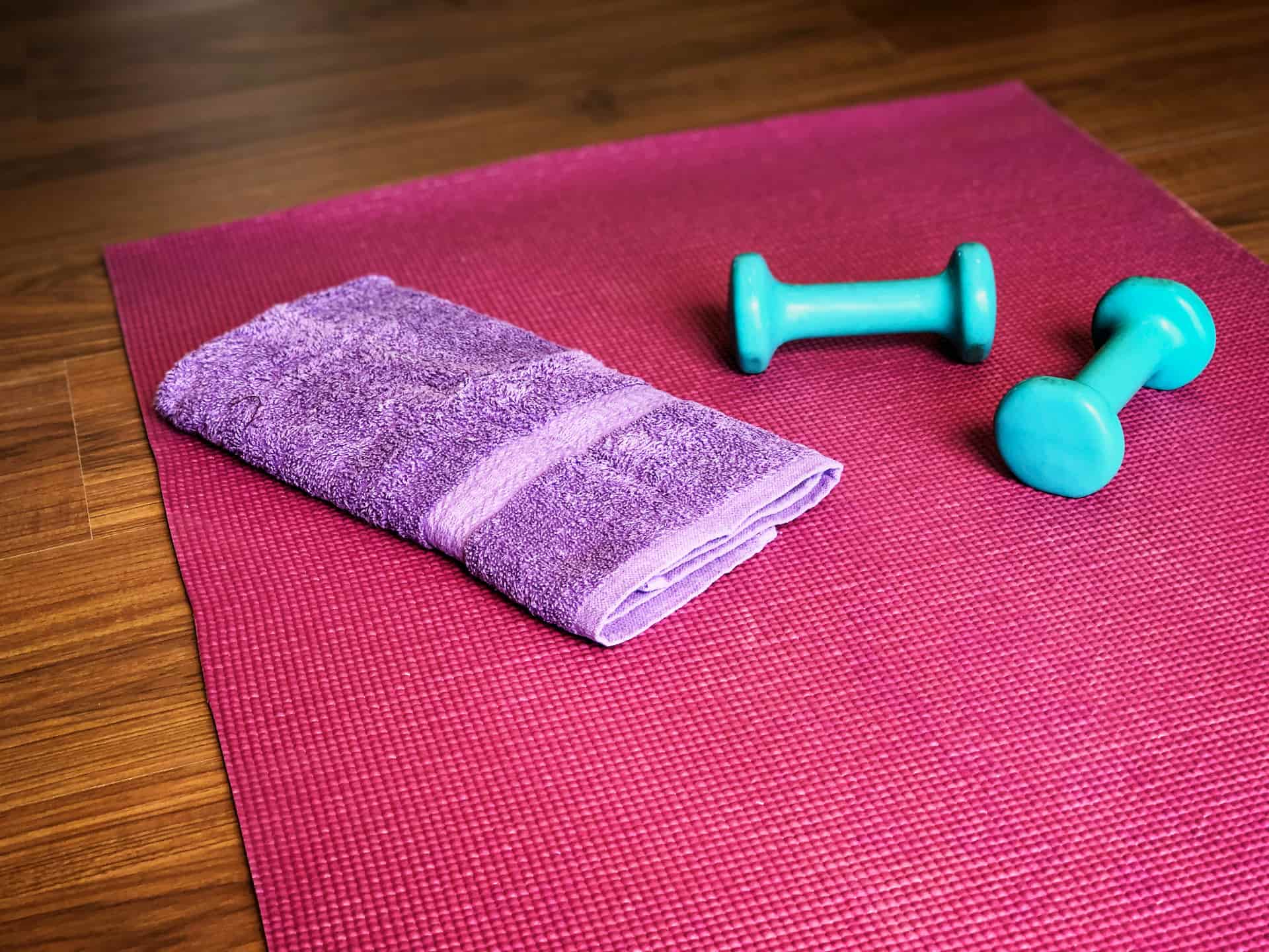 Image from: #JomFit | Sixty-Something, Scoliosis and a Surgically Replaced Knee: Why I Still Move