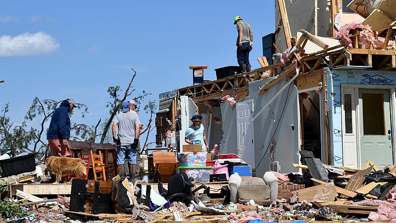 Kentucky tornadoes leave trail of devastation with more storms to come ...