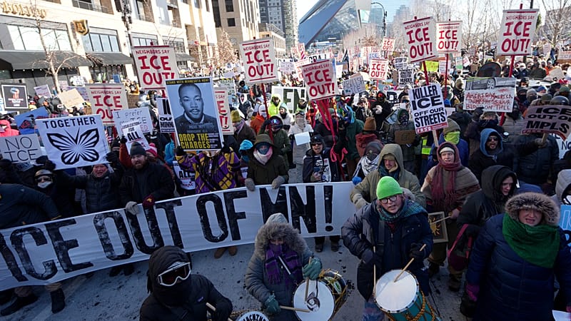 Thousands rally and hundreds of businesses close in protest against ICE ...